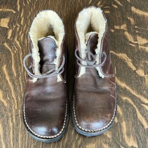 Ugg leather Nomels